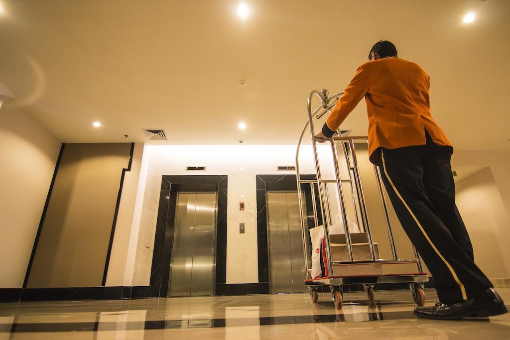 Hotel Diradja Cakarta Dış mekan fotoğraf