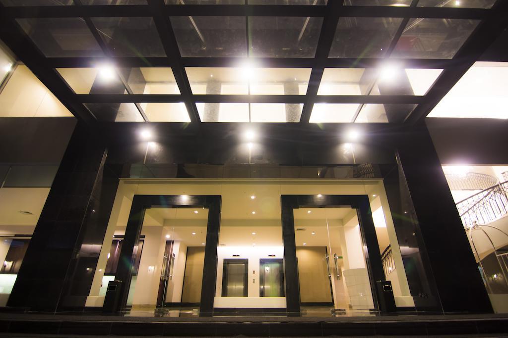 Hotel Diradja Cakarta Dış mekan fotoğraf