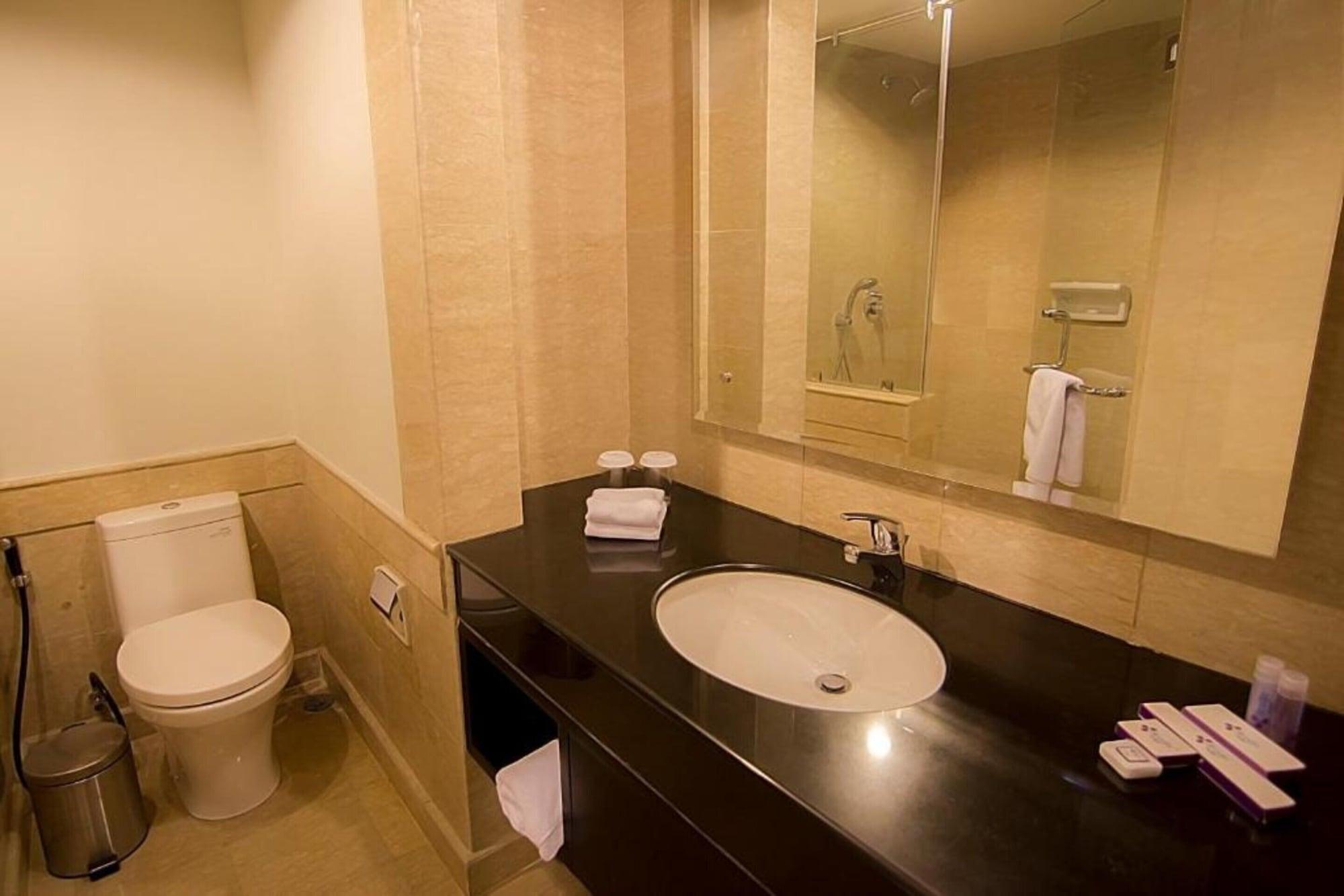 Hotel Diradja Cakarta Dış mekan fotoğraf