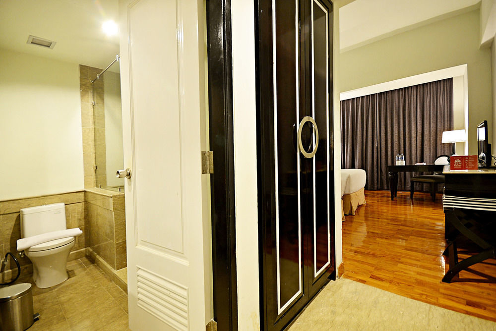 Hotel Diradja Cakarta Dış mekan fotoğraf