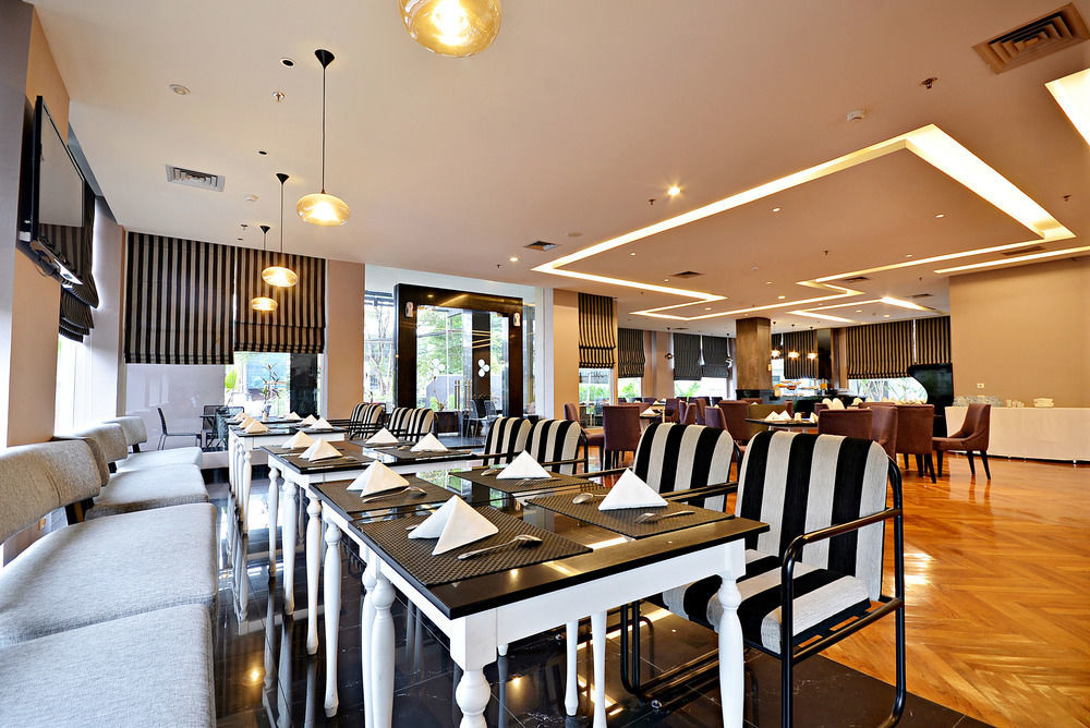 Hotel Diradja Cakarta Dış mekan fotoğraf